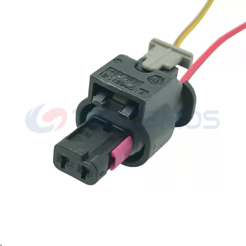 Auto Parts Fuel Injector Plug Car Connector Sensor Suitable for Volkswagen 2-pin Female 1-1718643-1 - image 3